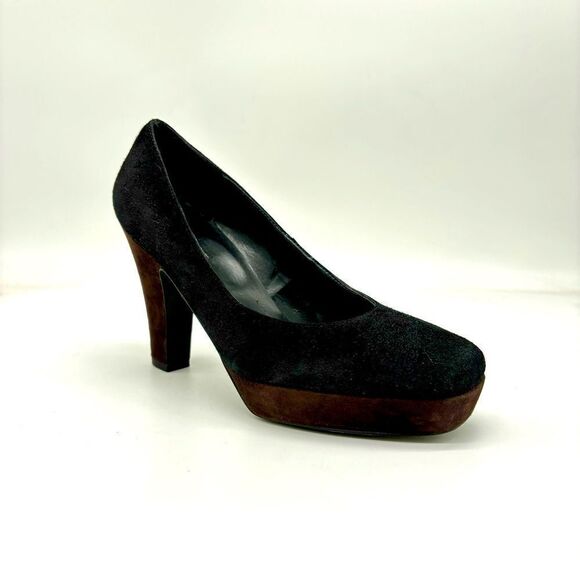 Vaneli Suede Platform Pump - Picture 1 of 9